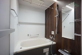 WIRES HOTEL James zaka
