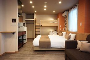 WIRES HOTEL James zaka