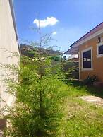 View Mountain House - Backpackers