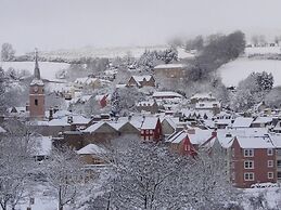 Cottage in Jedburgh With Stunning Views