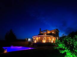 Villa in Kalpaki With Private Pool