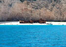 Villa in Zakynthos With Private Pool & Views
