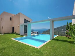 Modern Villa in Sivota With Pool