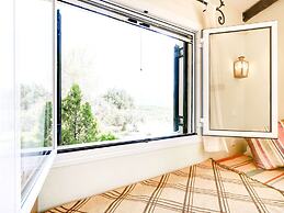 Spacious Apartment in Paleokastrites