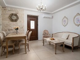 New Beautiful Complex With Villas and App, bBg Pool, Stunning Views, S