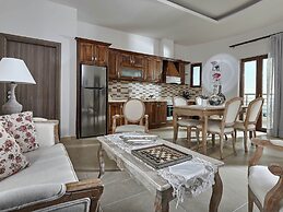 New Beautiful Complex With Villa's and App, Big Pool, Stunning Views, 