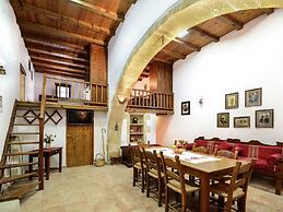 Villa in Crete With Vineyard Experience