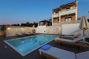 Novel Villa in Roupes with Private Pool near Arkadi Monastery