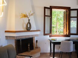 Villa in Prines With White Mountains View