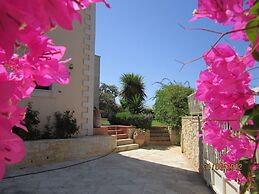 Villa in Prines With White Mountains View