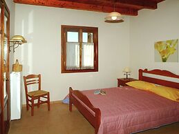 Villa in Prines With White Mountains View