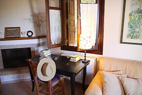 Villa in Prines With White Mountains View