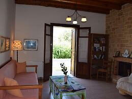 Villa in Prines With White Mountains View