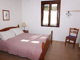Villa in Prines With White Mountains View