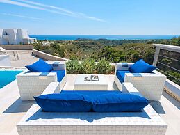 Villa in Rhodes With Infinity Pool & Sea Views