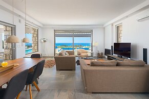 Villa in Rhodes With Infinity Pool & Sea Views