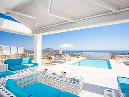 Villa in Rhodes With Infinity Pool & BBQ