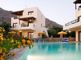 Beautiful Villa With Swimming Pool