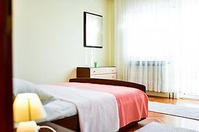 Apartment in Slivnica With Private Pool