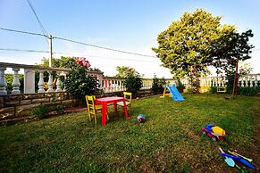 Apartment in Slivnica With Private Pool