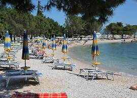 Studio Apartment With Swimming Pool & Sea View