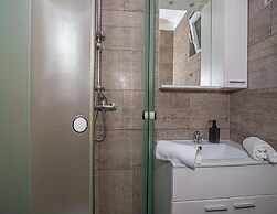 Studio Apartment With Swimming Pool & Sea View