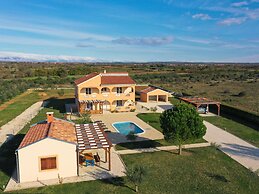 Holiday Home in Prkos With Private Pool