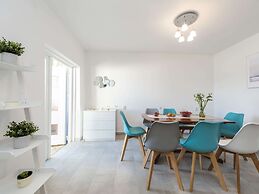 Maslenica Pool Villa With Charm