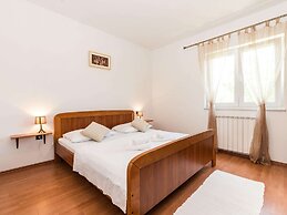 Charming Spacious Villa Ana With Private Pool