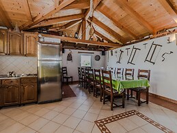 Charming Spacious Villa Ana With Private Pool