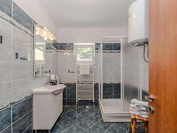Charming Spacious Villa Ana With Private Pool