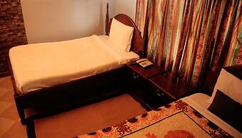 Lushoto Executive Lodge
