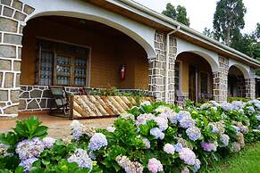 Lushoto Executive Lodge