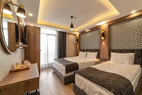 World Heritage Center Hotel