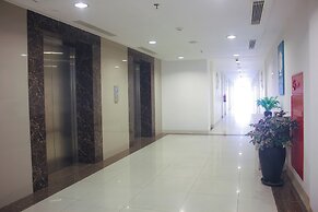 Urban Hotel Serpong