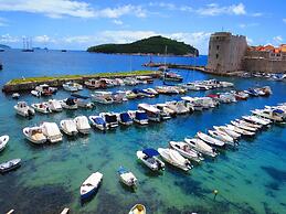 Modern Stay Near Cavtat