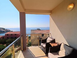 Sea View Villa in Cara