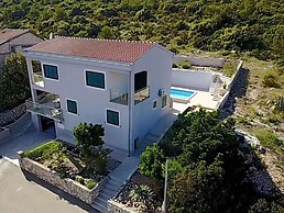 Sea View Villa in Cara