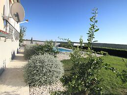 Villa in Debeljak With Private Pool