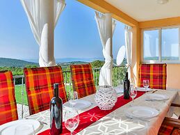 Villa in Debeljak With Private Pool