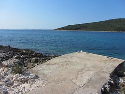 Comfortable Cottage in Pašman With Terrace