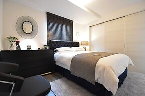 Lang Hotel