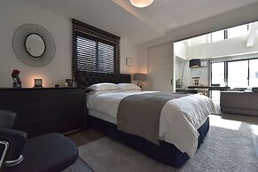 Lang Hotel