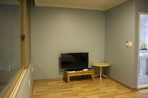 Bexco Hostel B&B