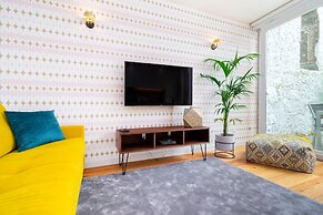 CSA18 Luxury Design Apartment
