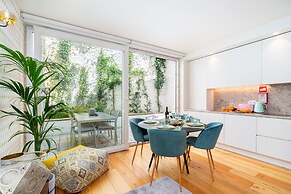 CSA18 Luxury Design Apartment