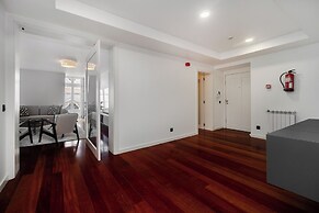 Luxury Chiado Prime Apartment