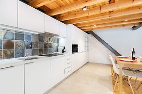 Porta do Mar Deluxe Serviced Apartments