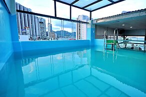 Arise Hotel