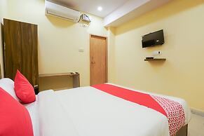 OYO 63371 R Square Stay